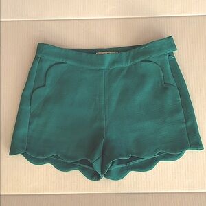ezra Scalloped Shorts Green SZ S